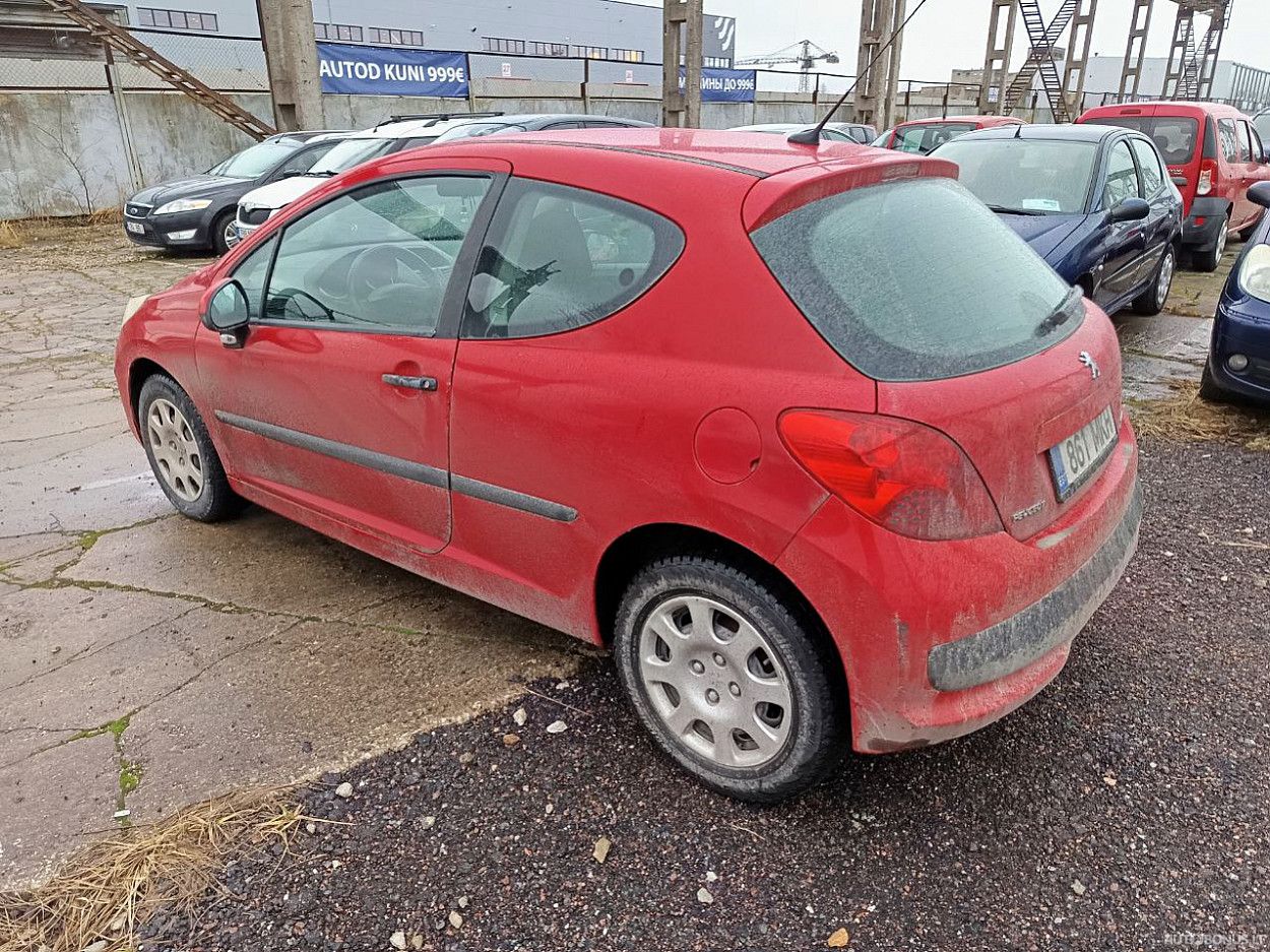 Peugeot 207 | 3