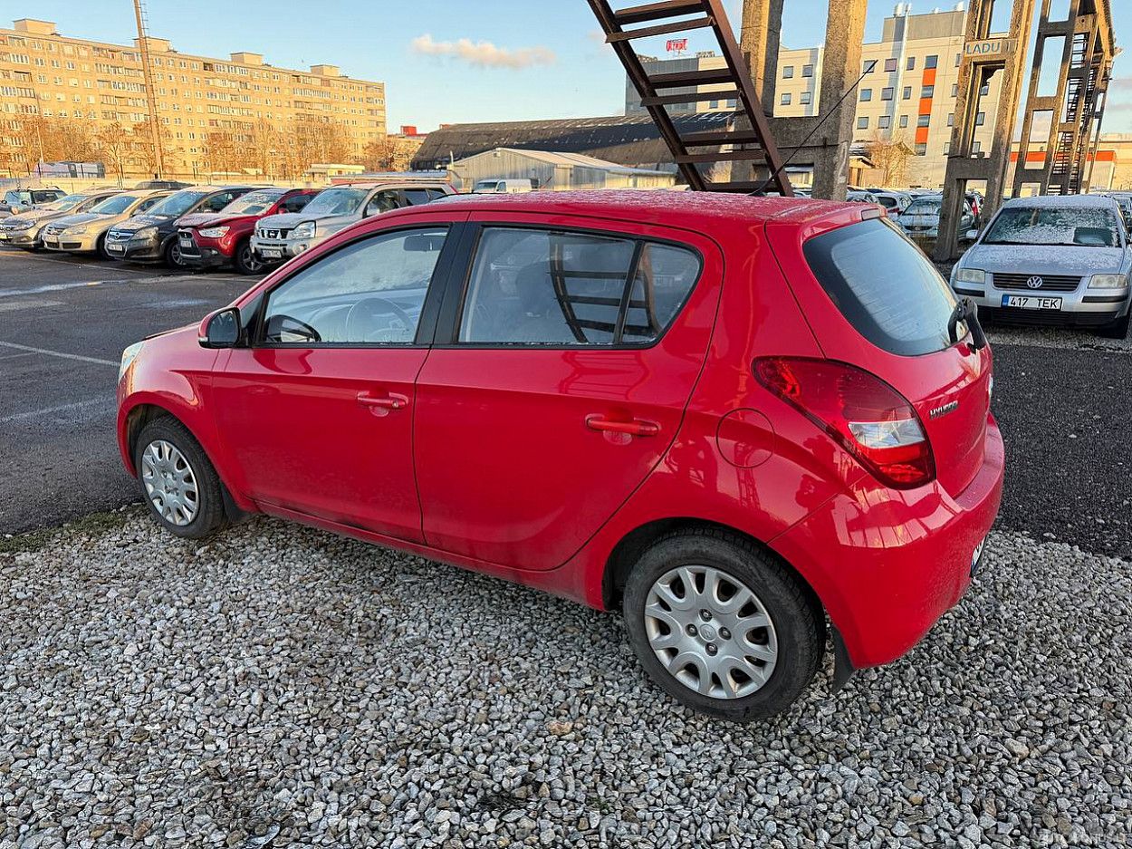 Hyundai i20 | 3