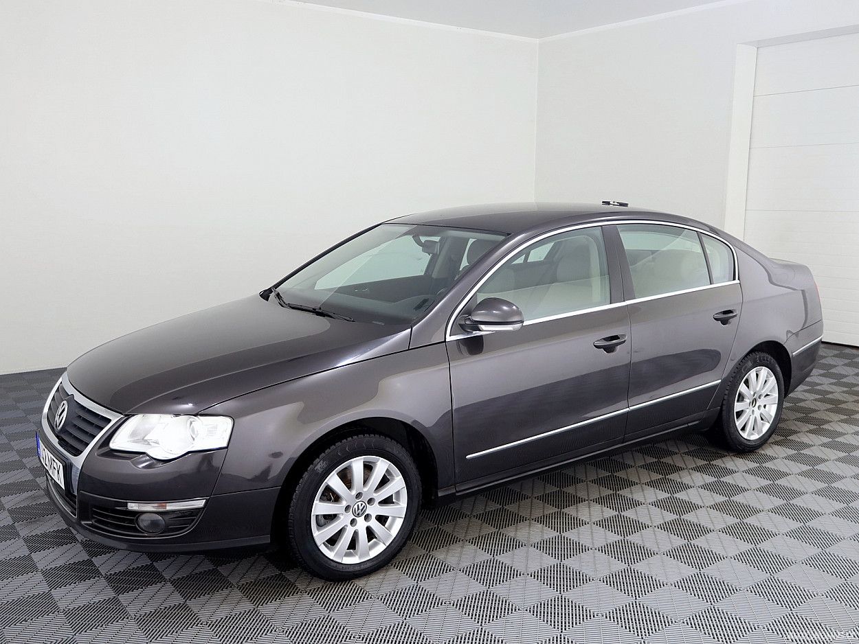 Volkswagen Passat | 1