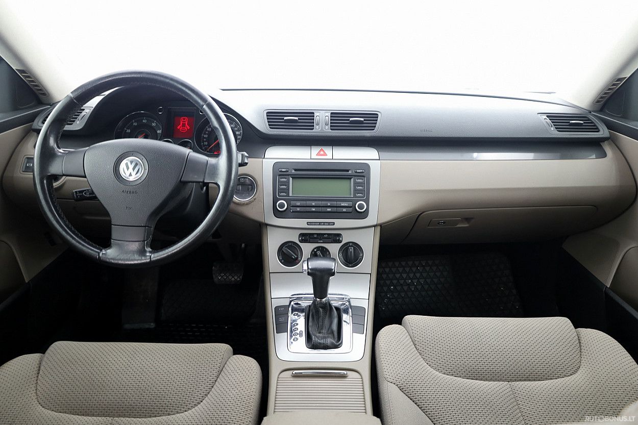 Volkswagen Passat | 4