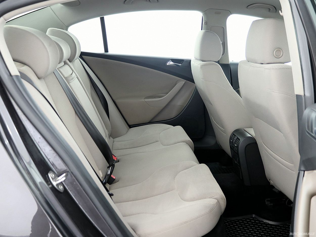 Volkswagen Passat | 6