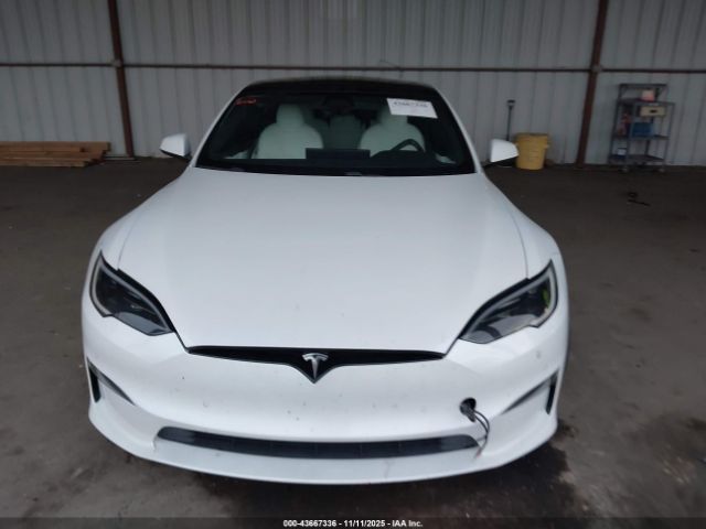 Tesla Model S | 12