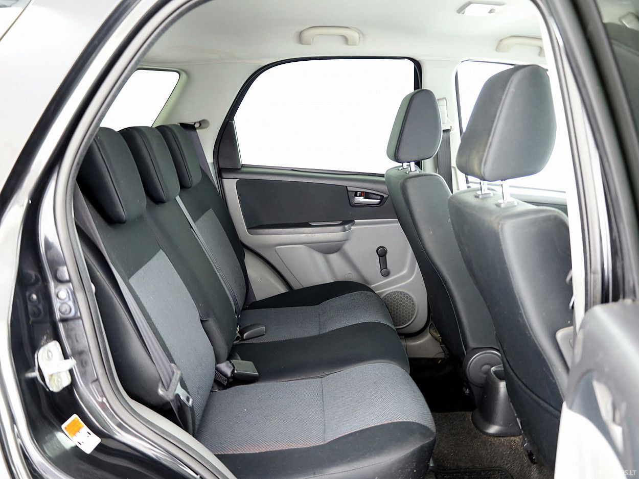 Suzuki SX4 | 6