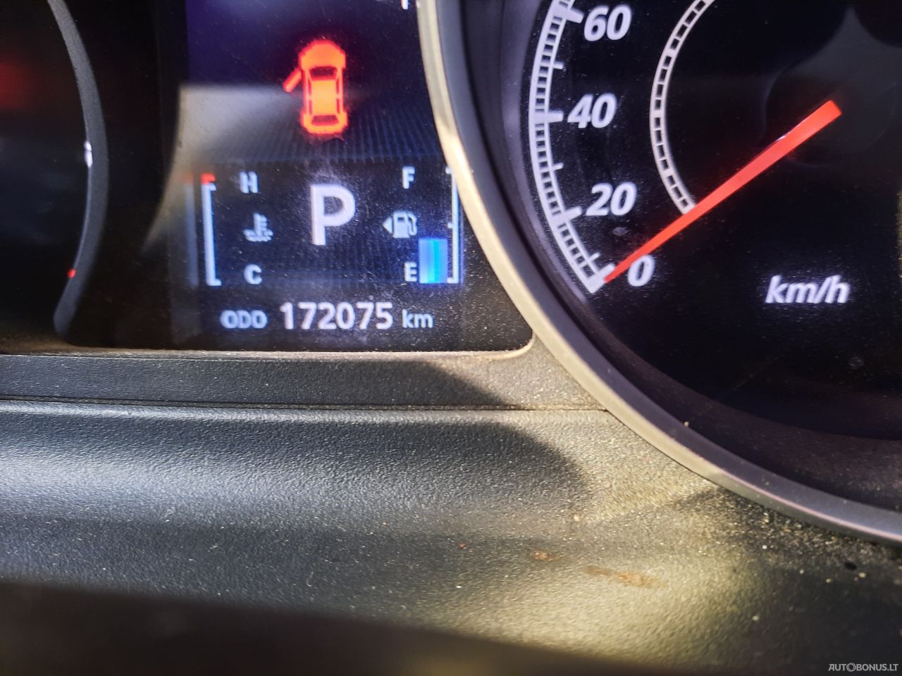 Mitsubishi Outlander | 12