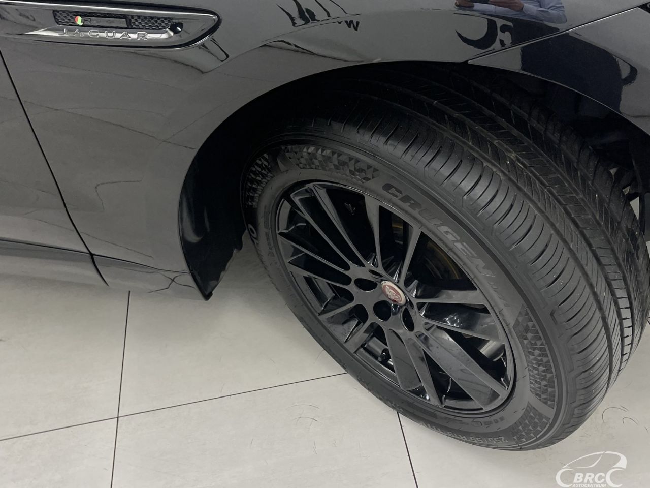 Jaguar F-Pace | 41