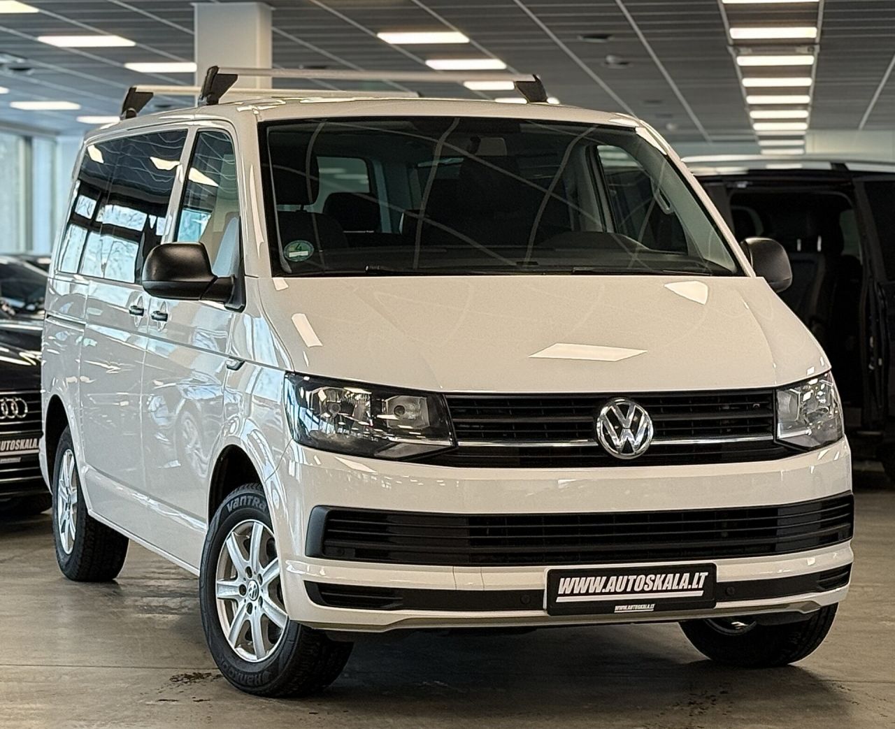 Volkswagen Multivan | 28