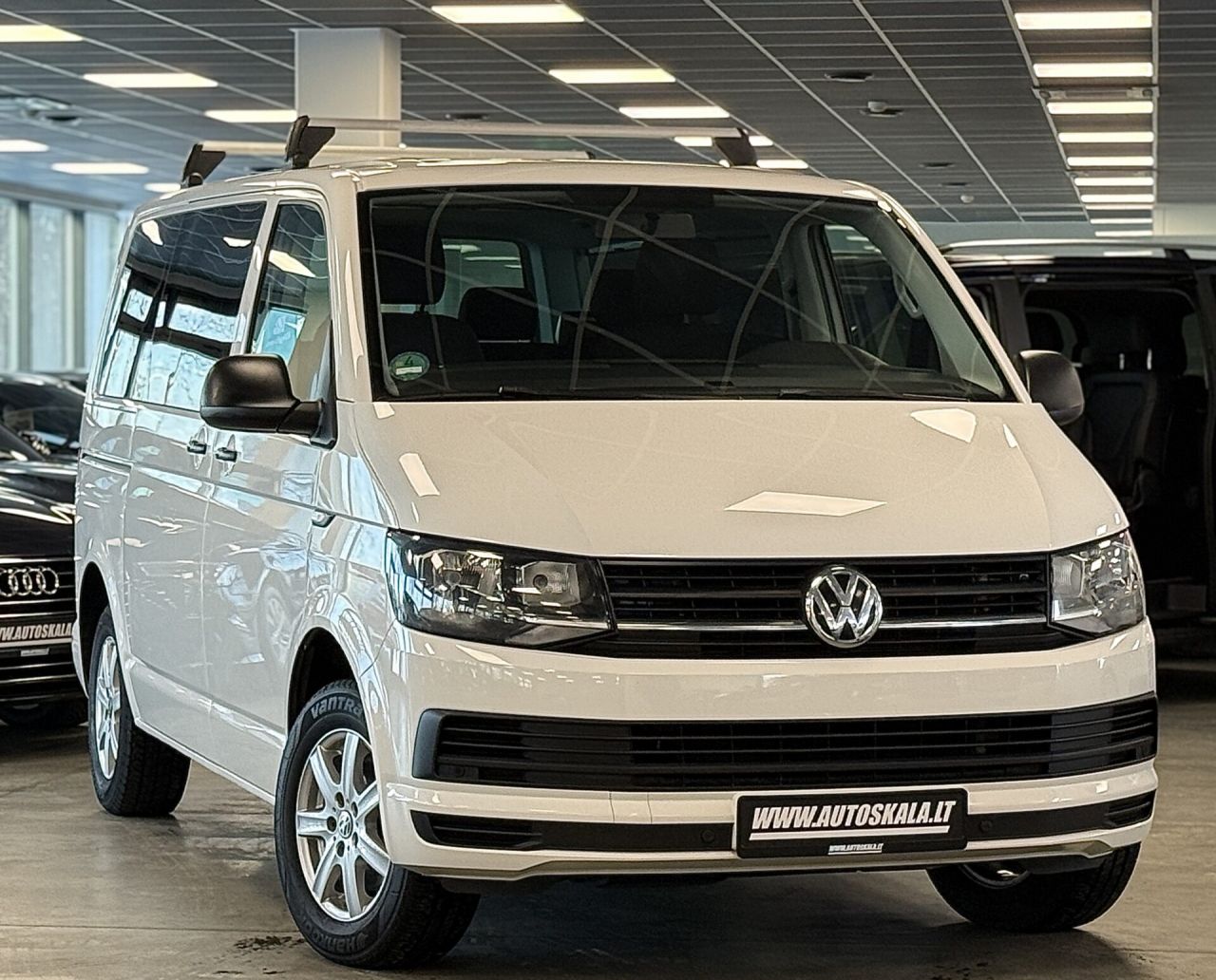 Volkswagen Multivan | 27