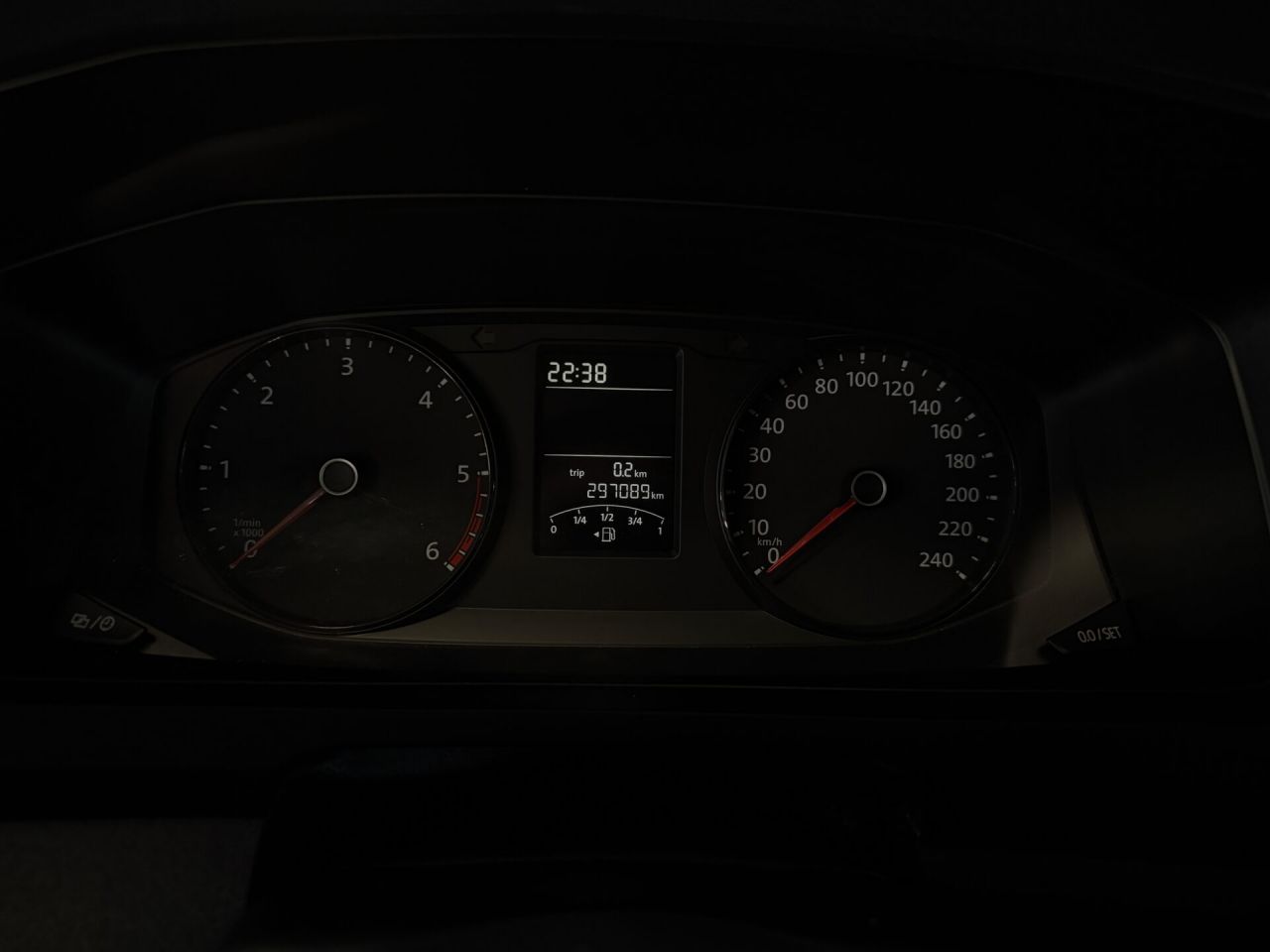 Volkswagen Multivan | 14