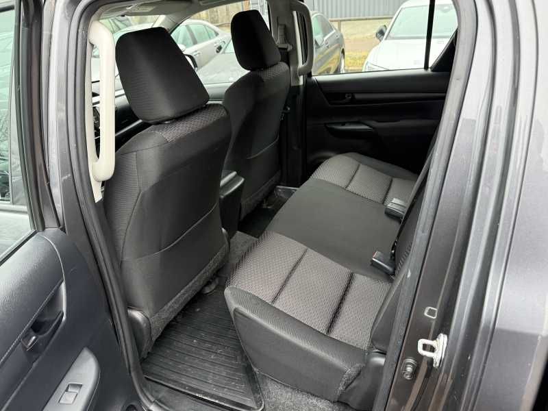 Toyota Hilux | 5