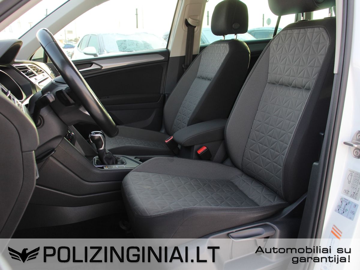 Volkswagen Tiguan | 12