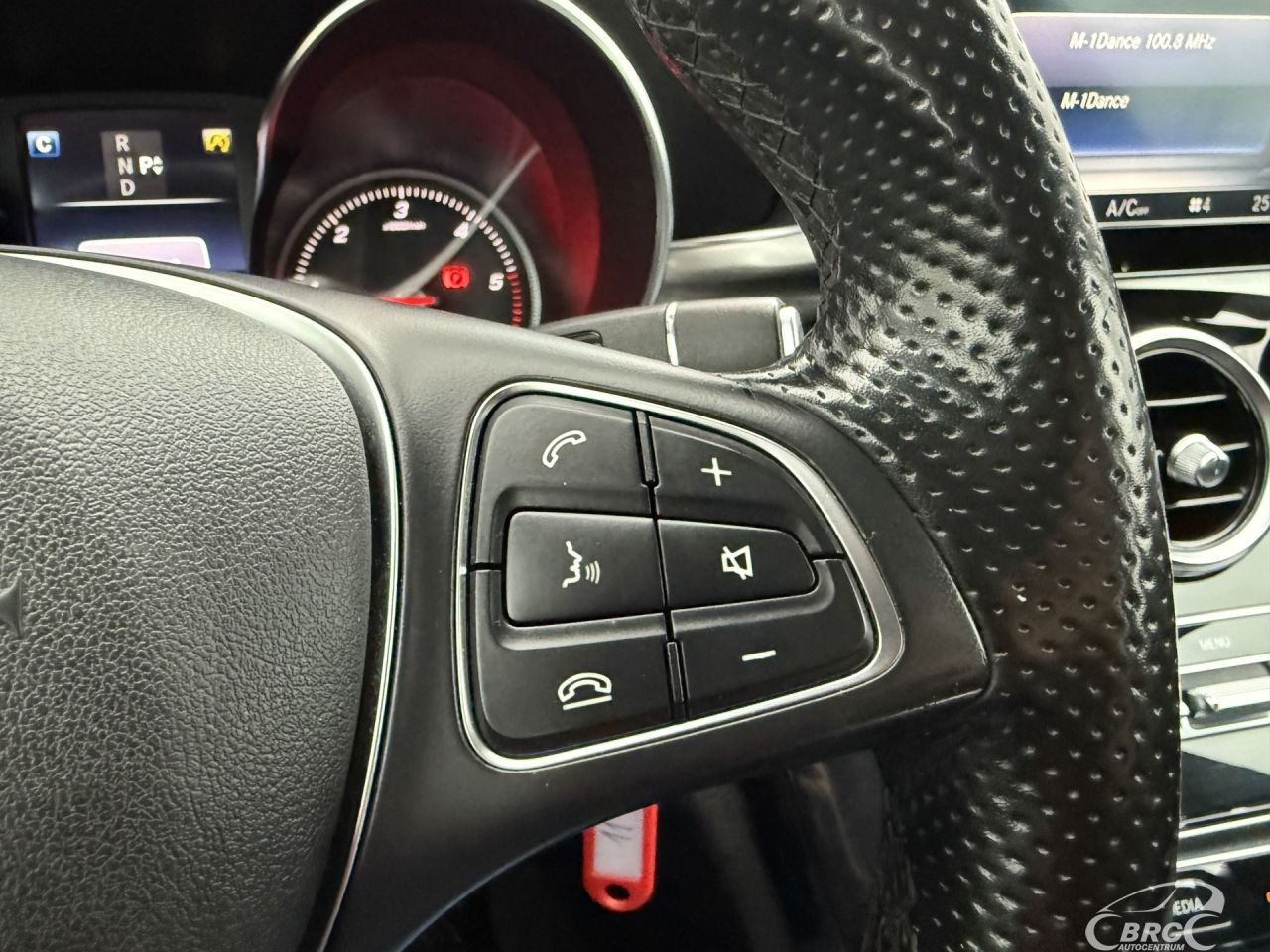 Mercedes-Benz C250 | 26