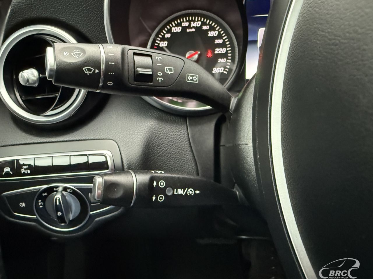 Mercedes-Benz C250 | 27