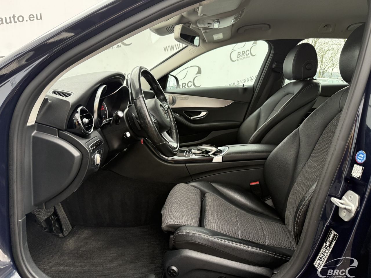 Mercedes-Benz C250 | 22