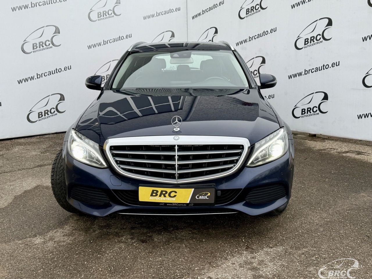 Mercedes-Benz C250 | 39