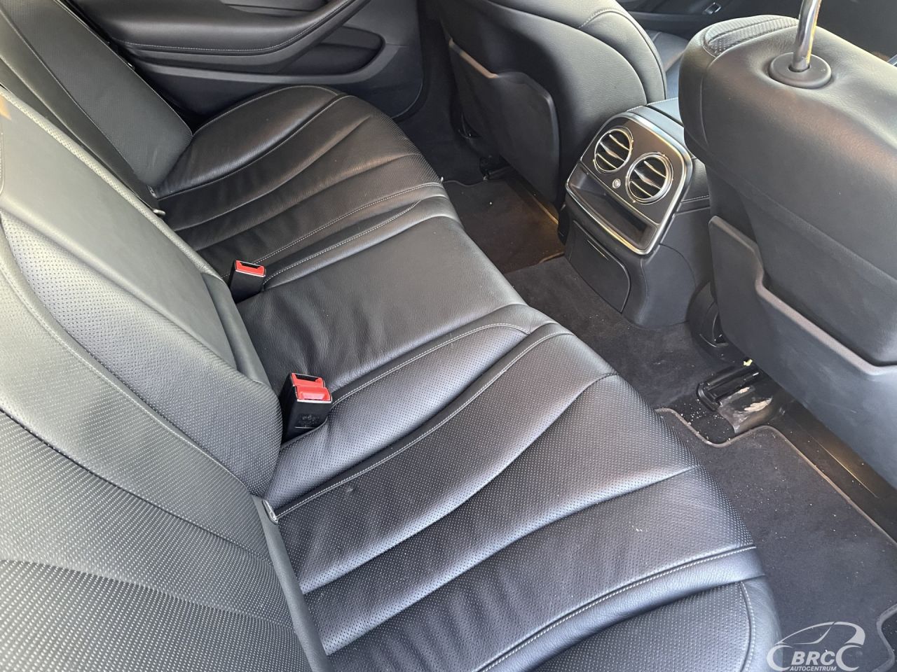 Mercedes-Benz S350 | 8