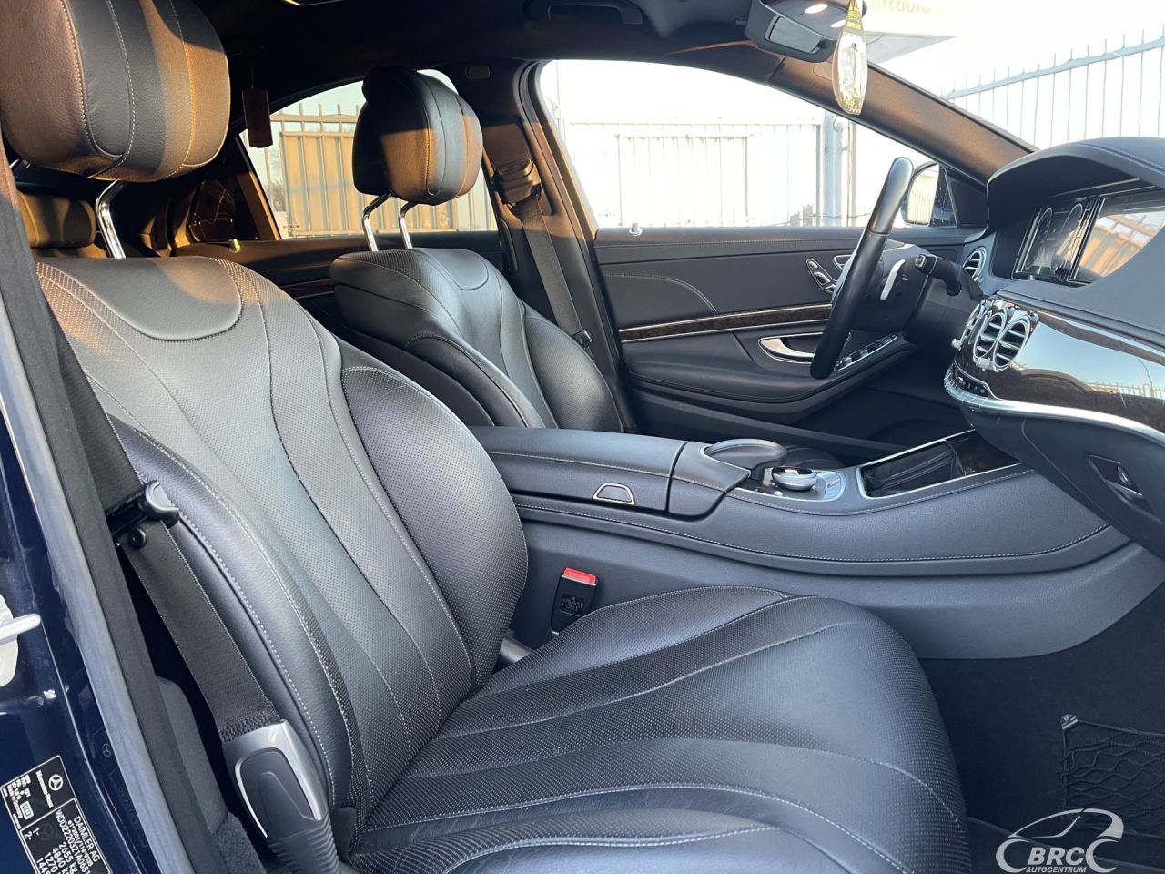 Mercedes-Benz S350 | 6