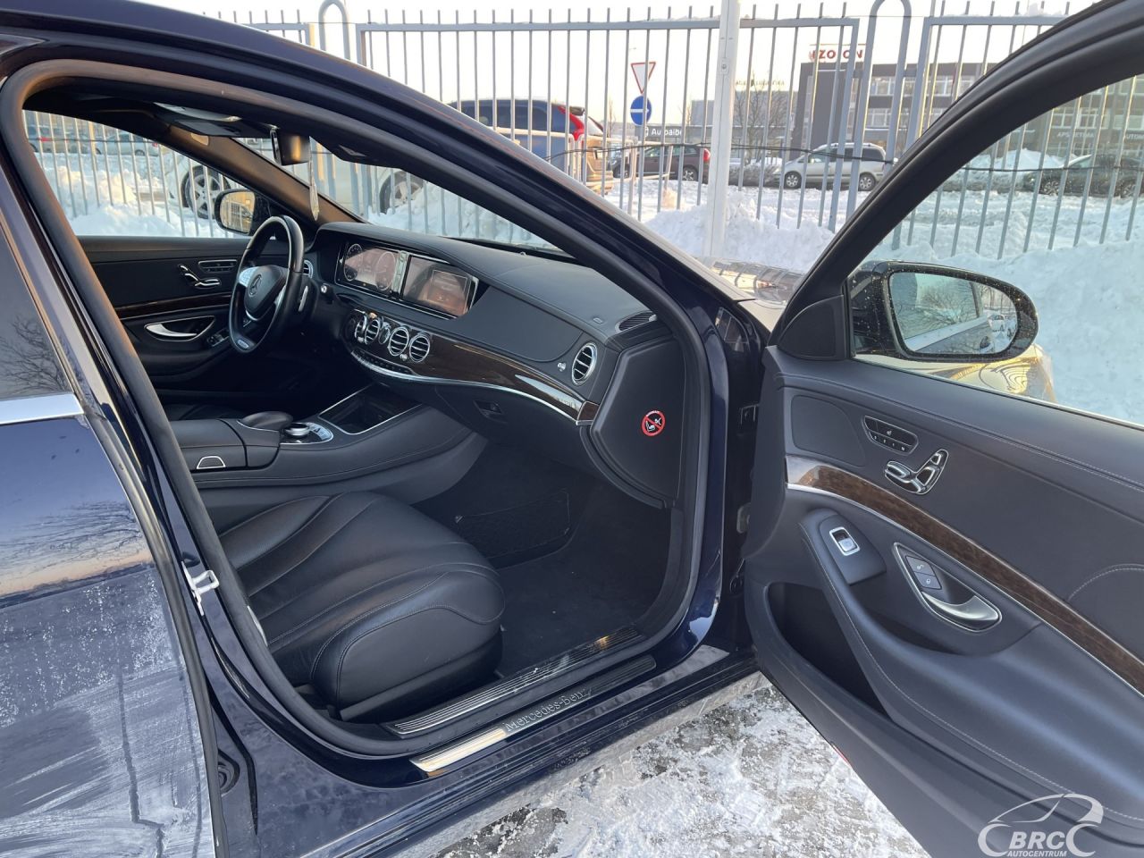 Mercedes-Benz S350 | 2