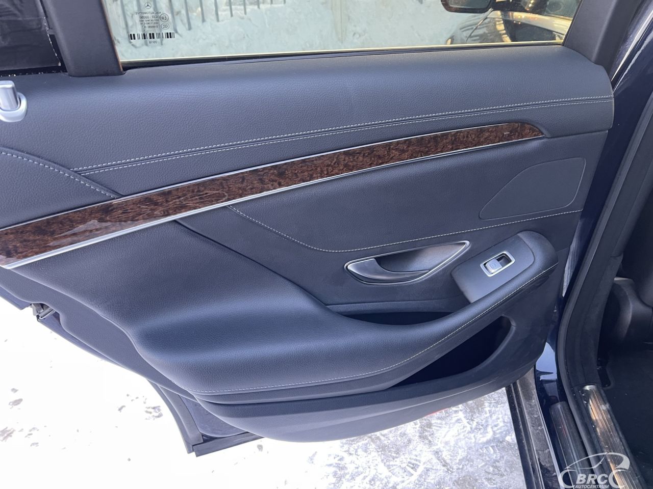 Mercedes-Benz S350 | 11