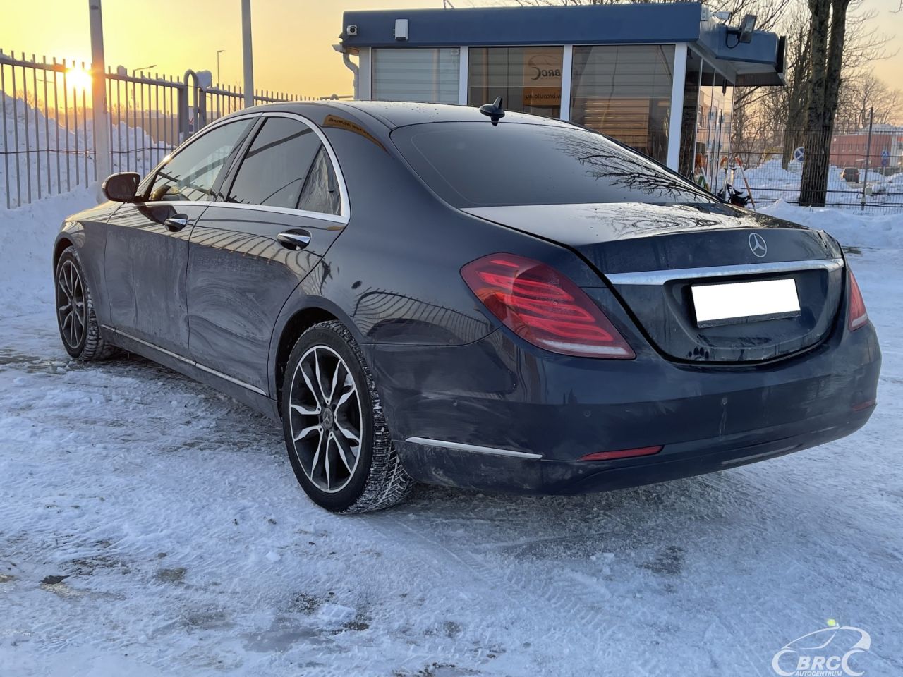 Mercedes-Benz S350 | 32