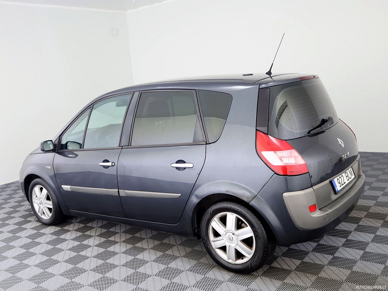 Renault Scenic | 3