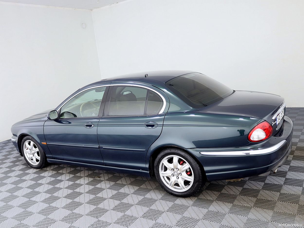 Jaguar X-Type | 3