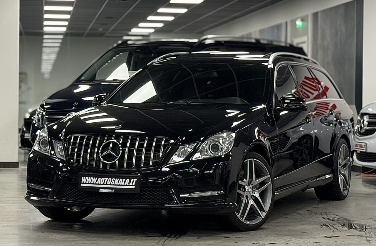 Mercedes-Benz E350 | 28