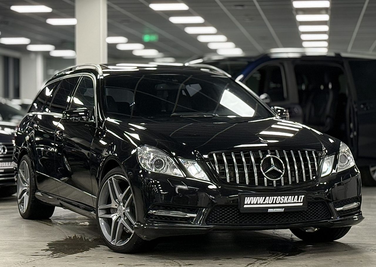 Mercedes-Benz E350 | 31