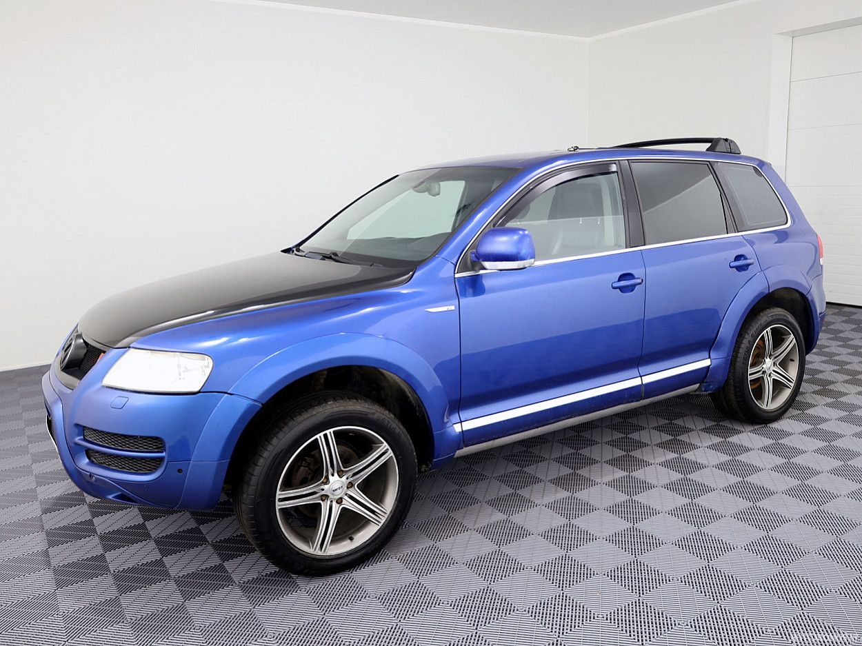 Volkswagen Touareg | 1