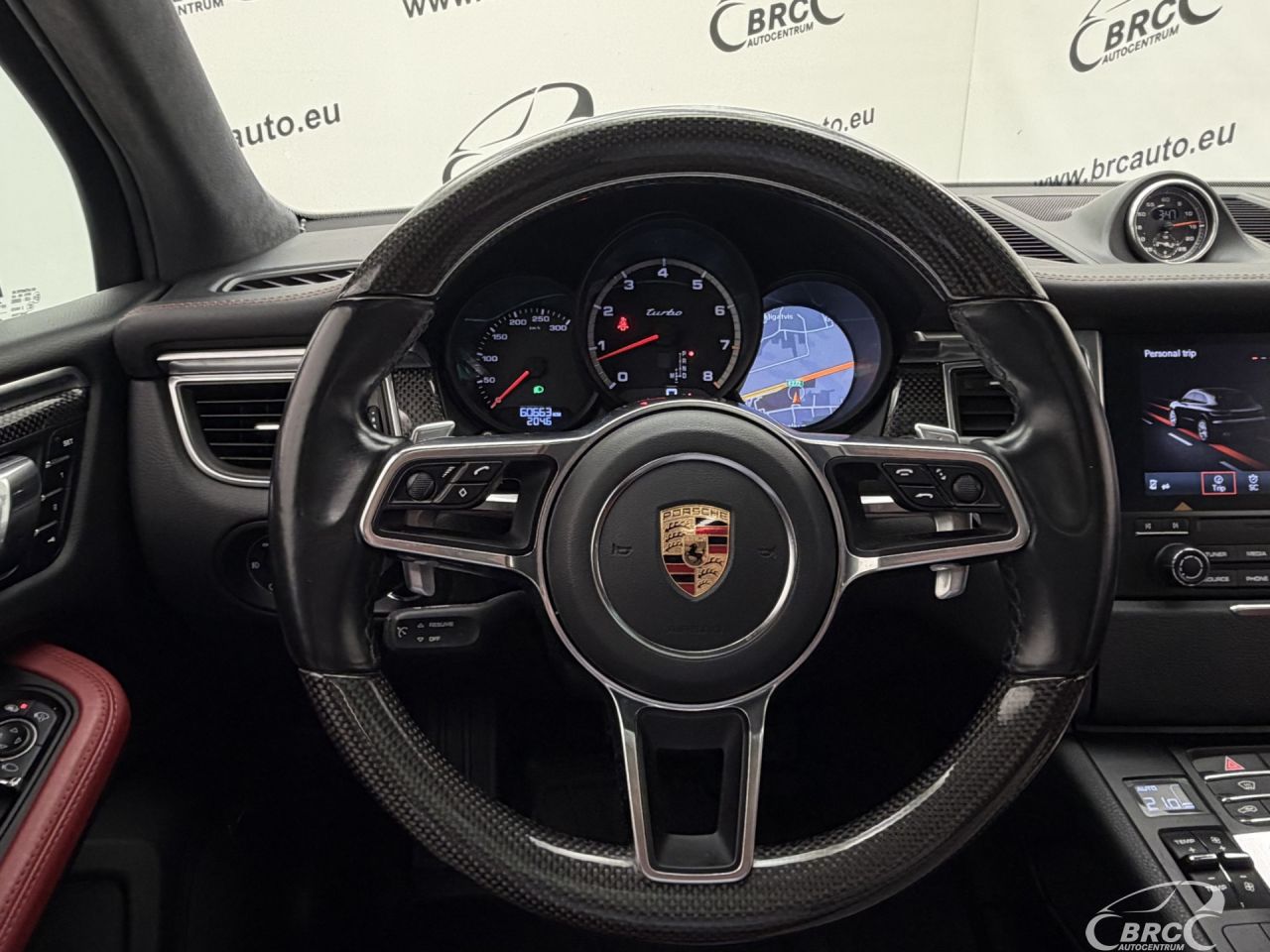 Porsche Macan | 27