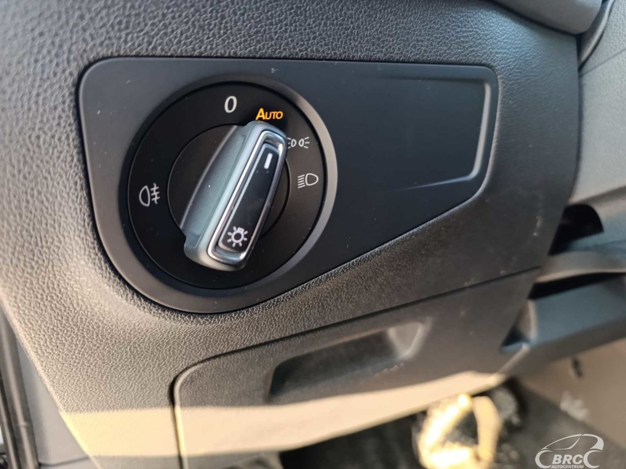 Volkswagen Tiguan | 12