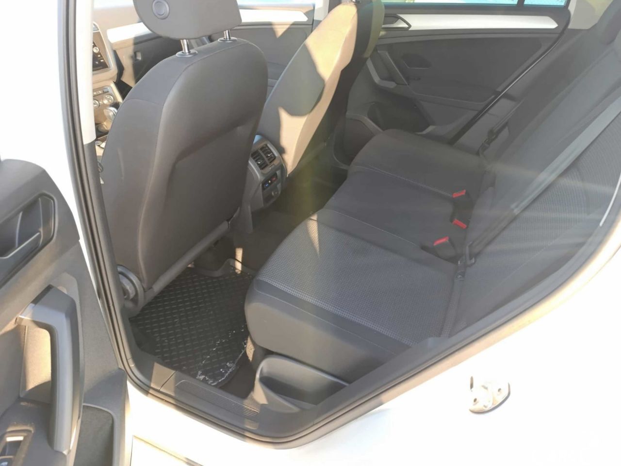 Volkswagen Tiguan | 28