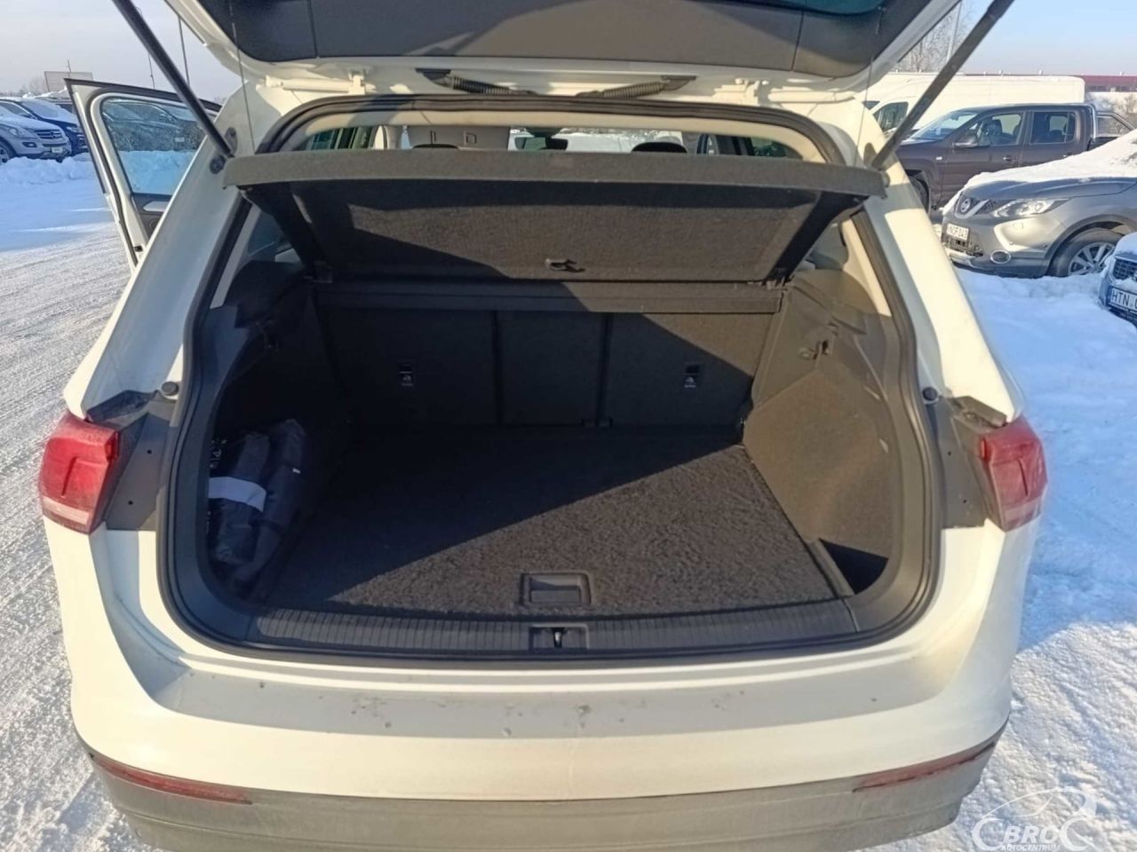 Volkswagen Tiguan | 30