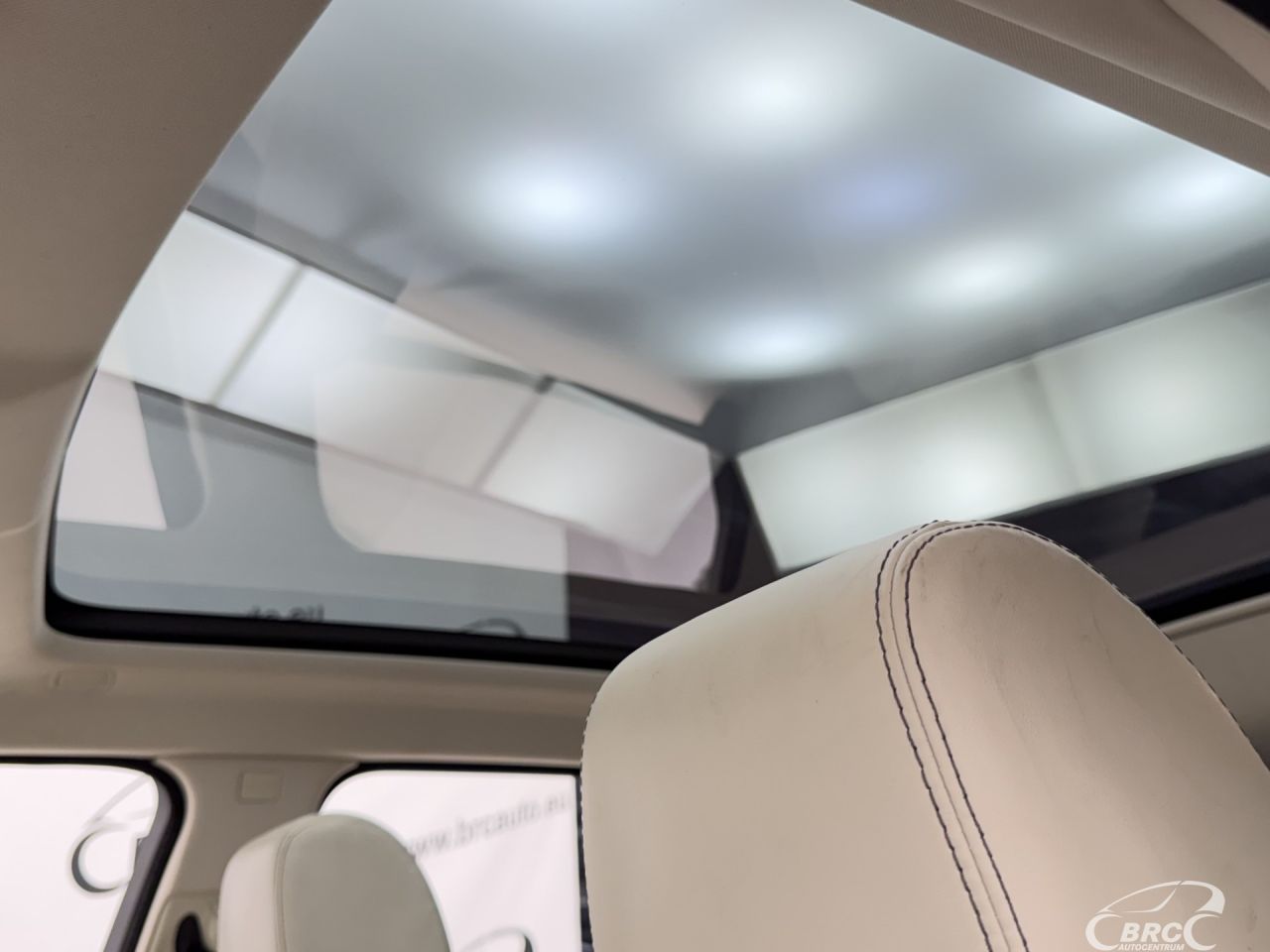 Land Rover Range Rover | 25