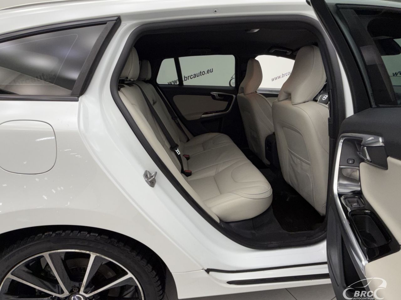 Volvo V60 | 7