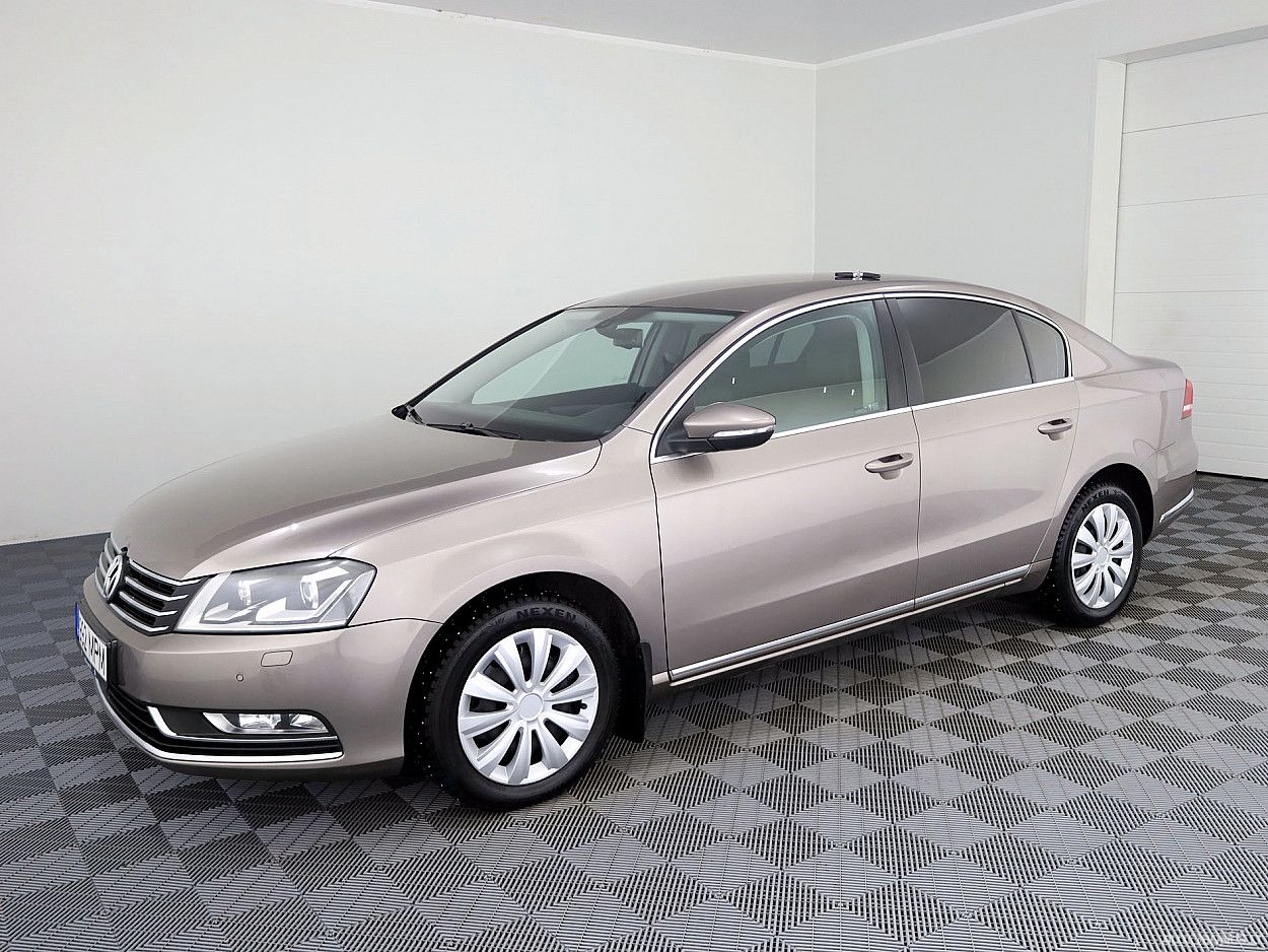 Volkswagen Passat | 1