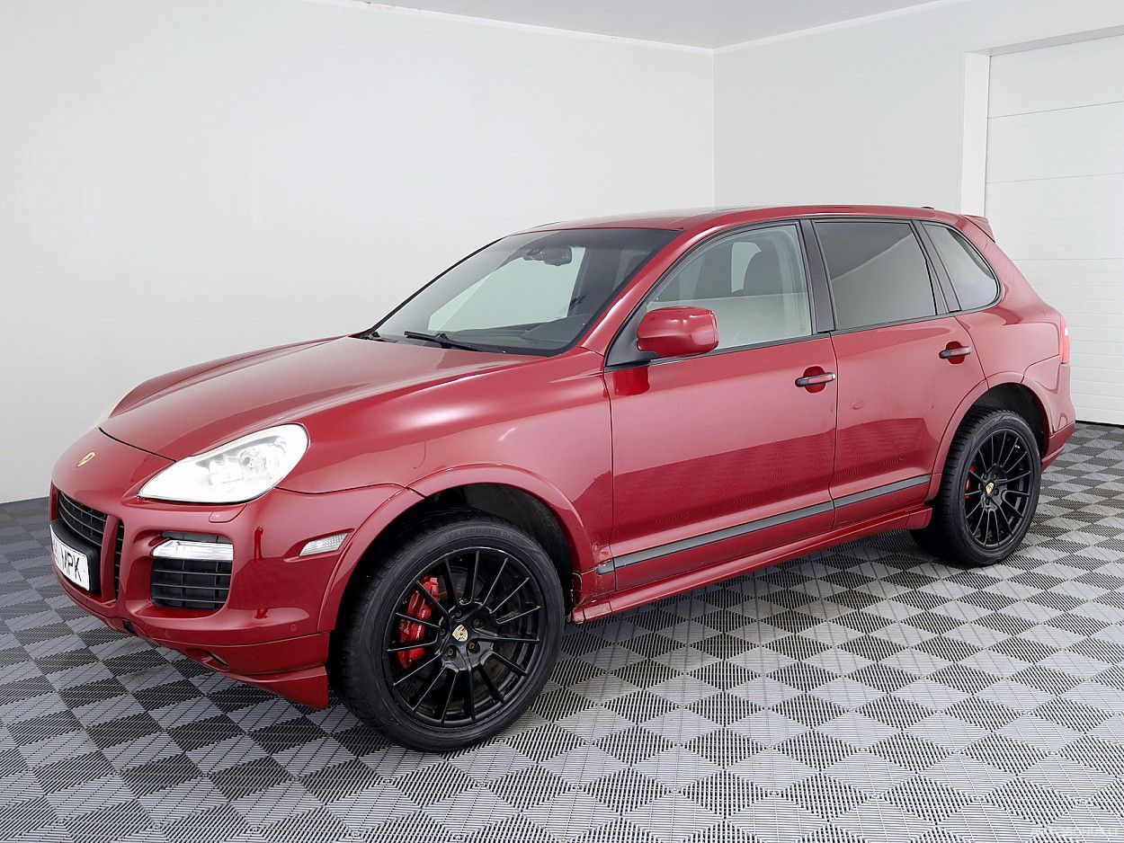 Porsche Cayenne | 1