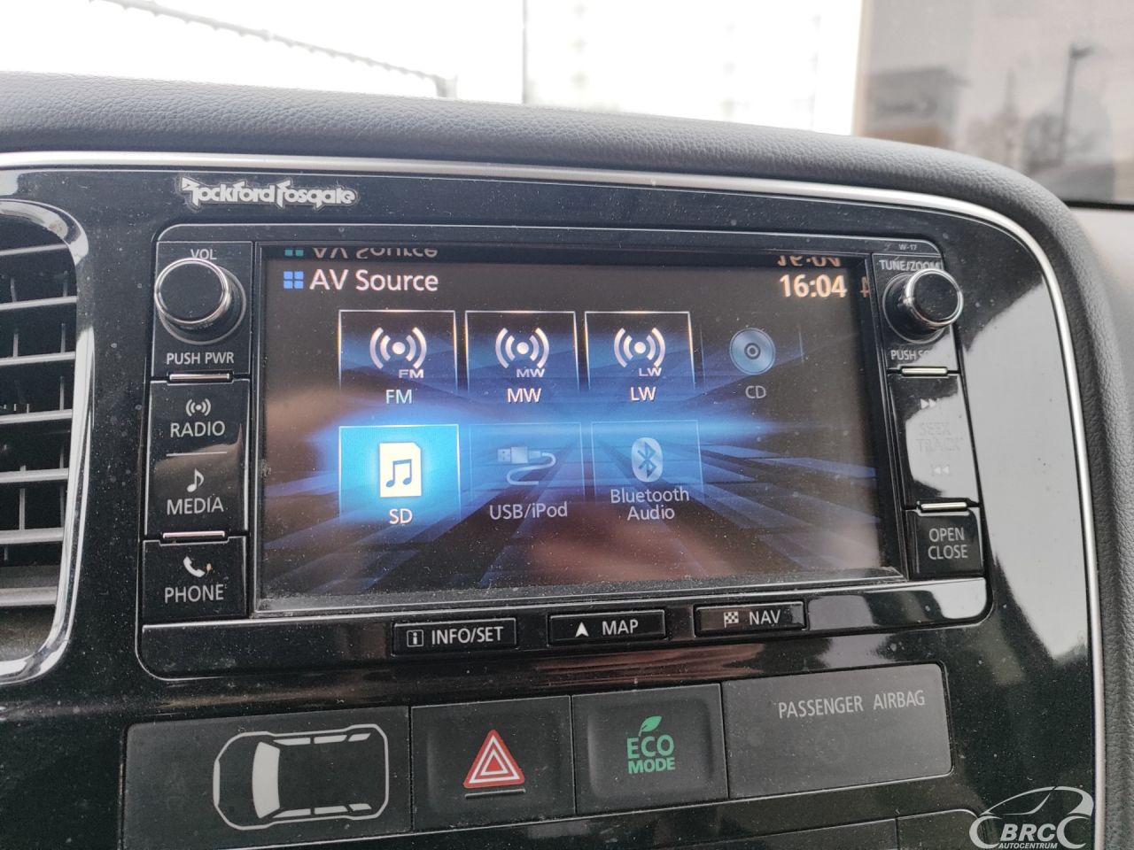 Mitsubishi Outlander | 34