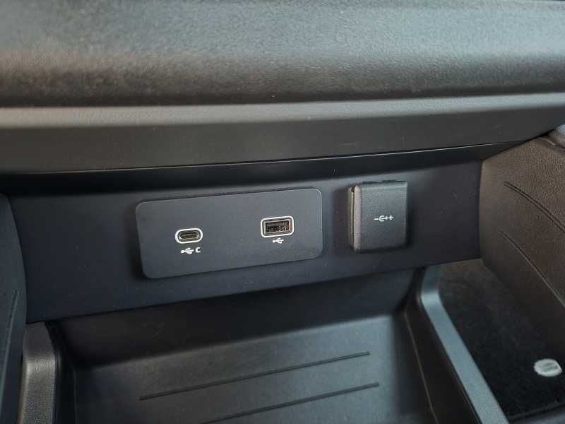 Land Rover Defender | 20