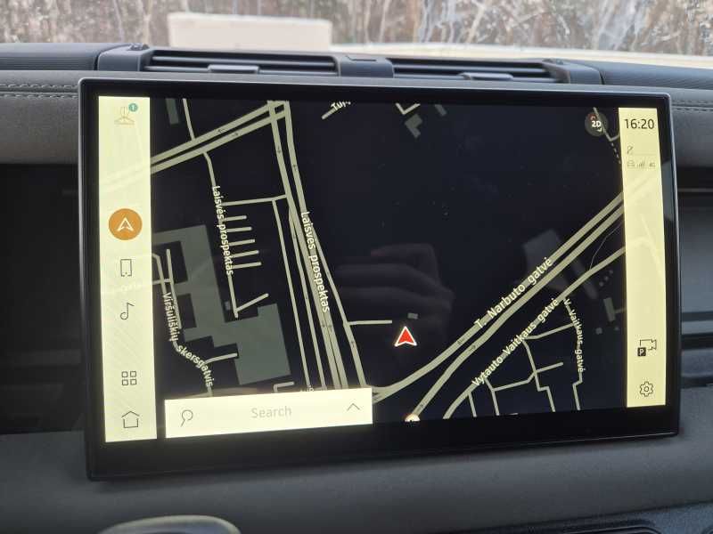 Land Rover Defender | 14