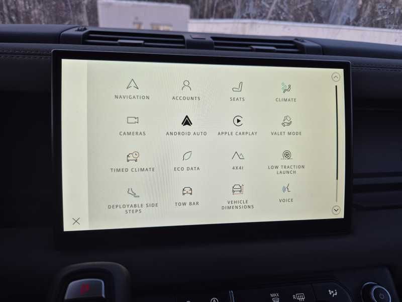 Land Rover Defender | 11