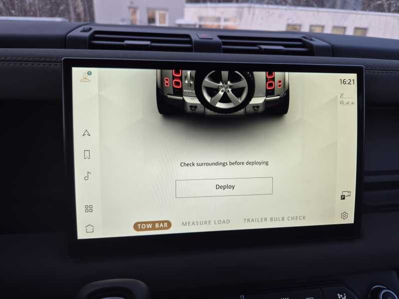 Land Rover Defender | 16