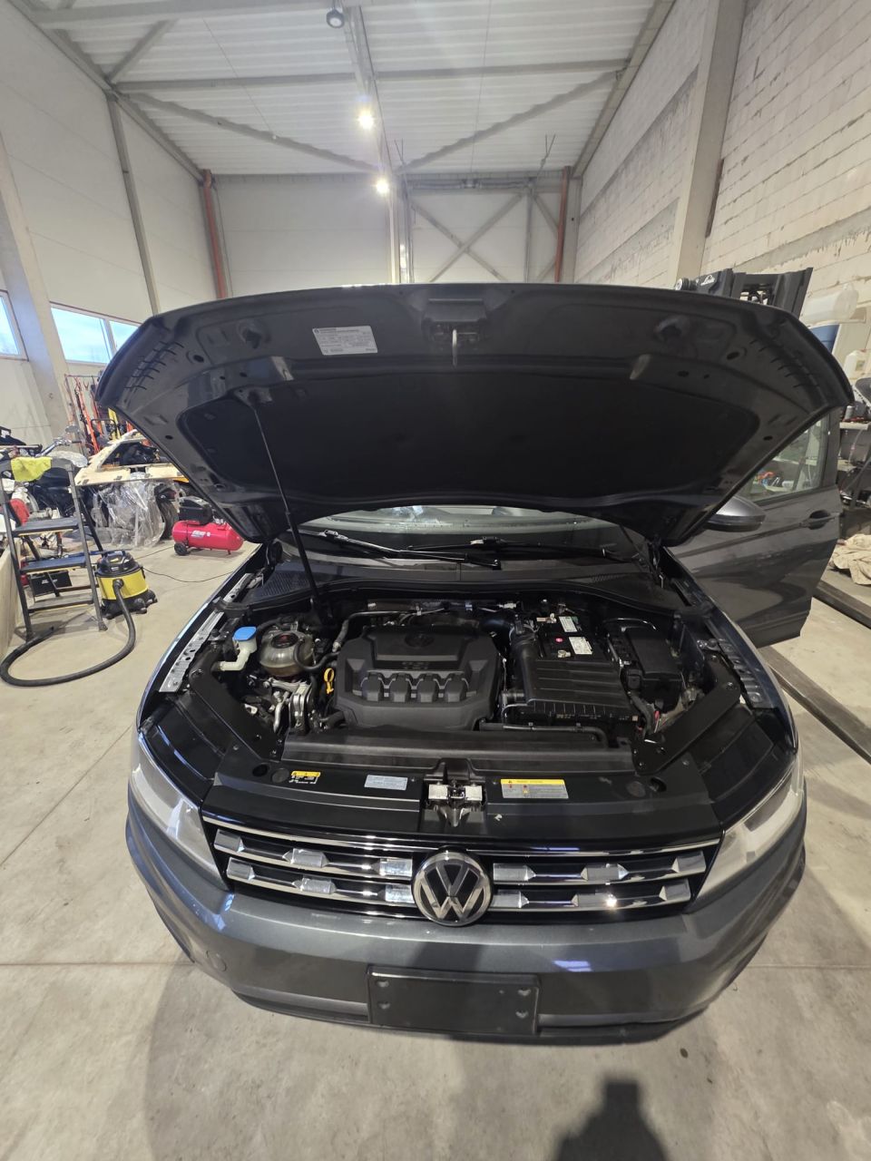 Volkswagen Tiguan | 10