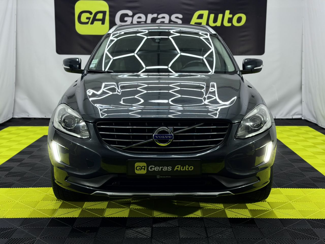 Volvo XC60 | 1