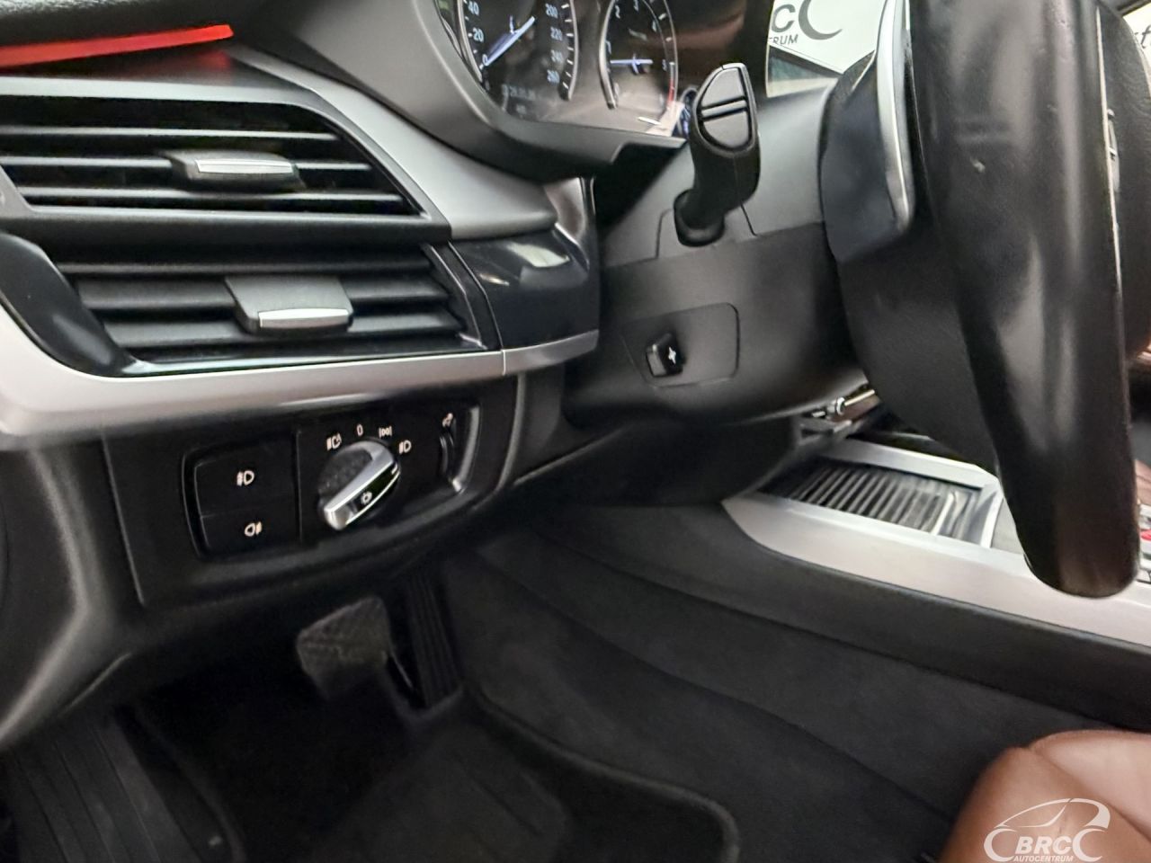 BMW X5 | 25