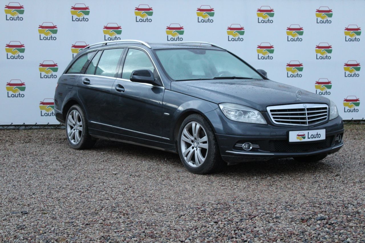 Mercedes-Benz C200 | 1