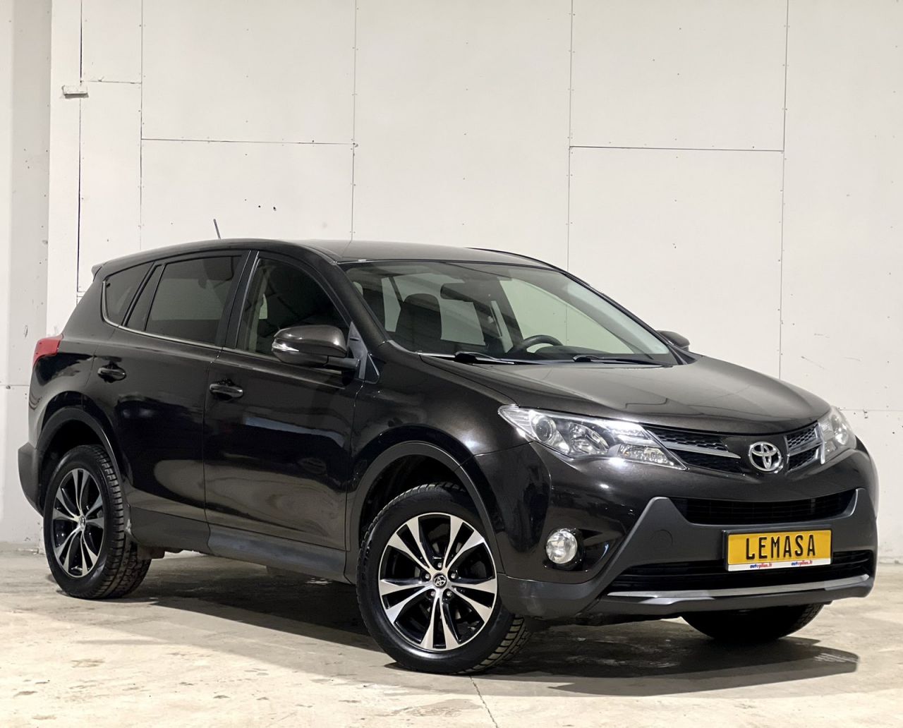 Toyota RAV4 | 1
