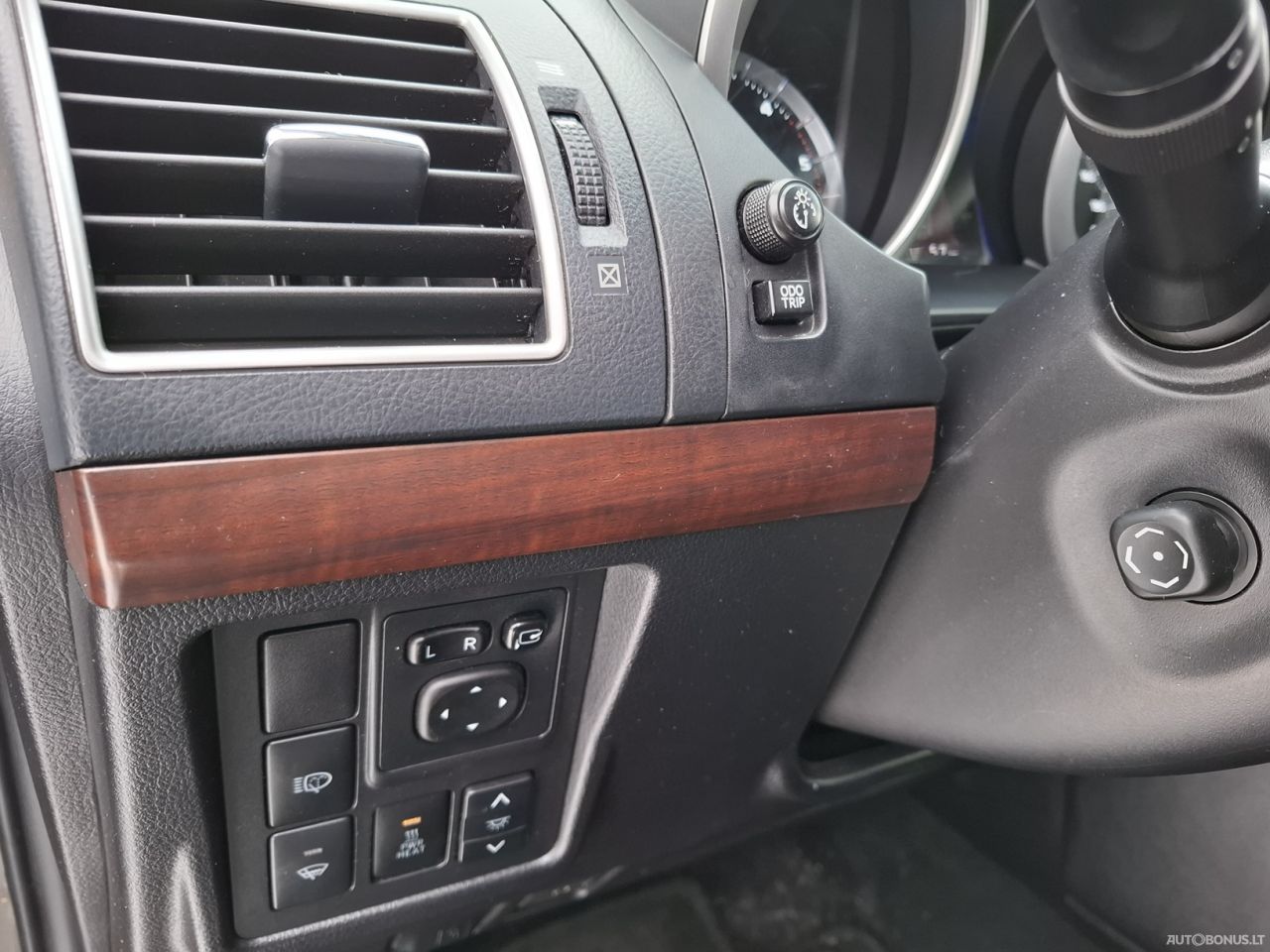 Toyota Land Cruiser | 14