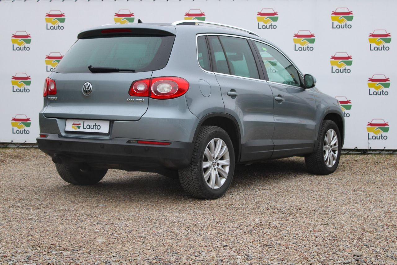 Volkswagen Tiguan | 2