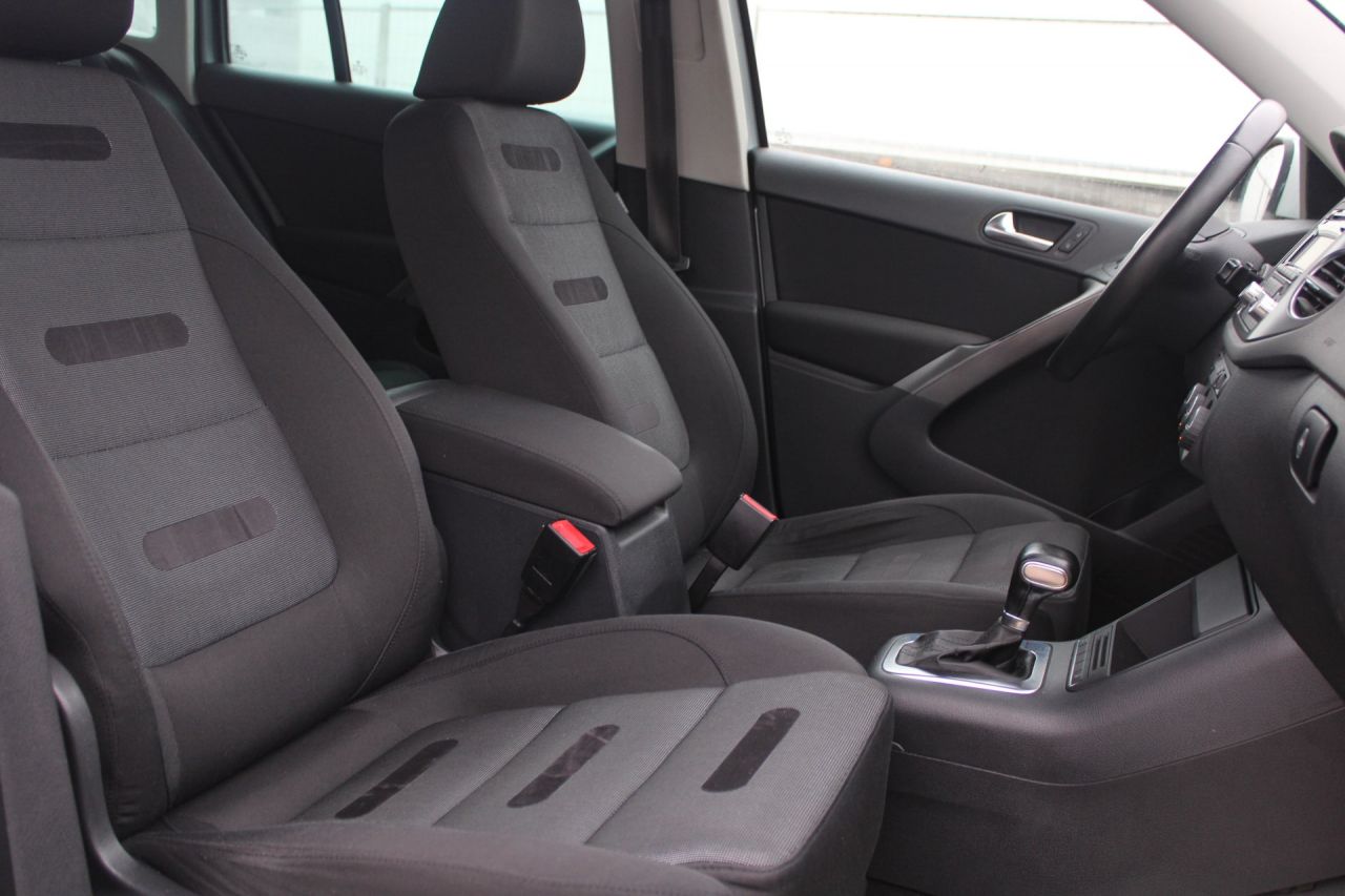 Volkswagen Tiguan | 8