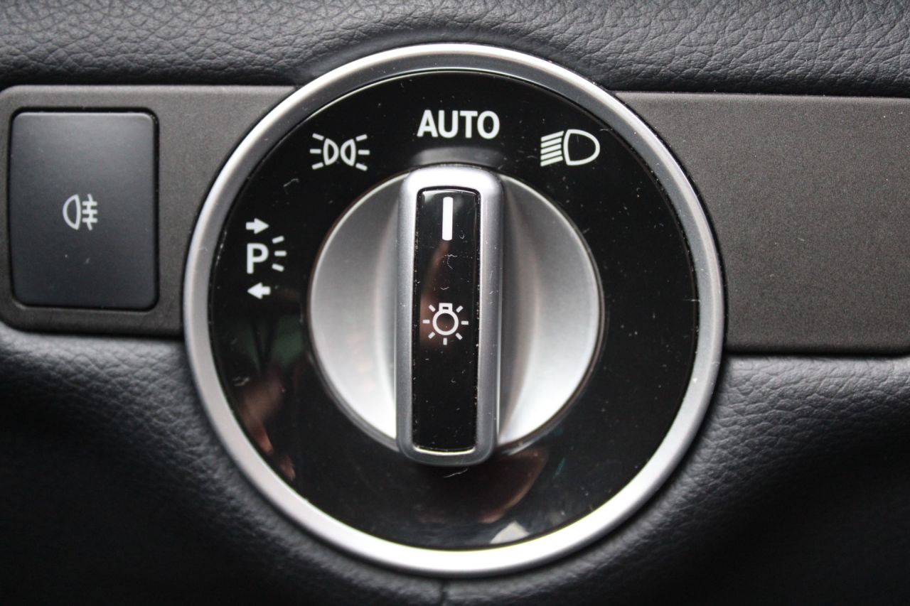 Mercedes-Benz CLS350 | 16